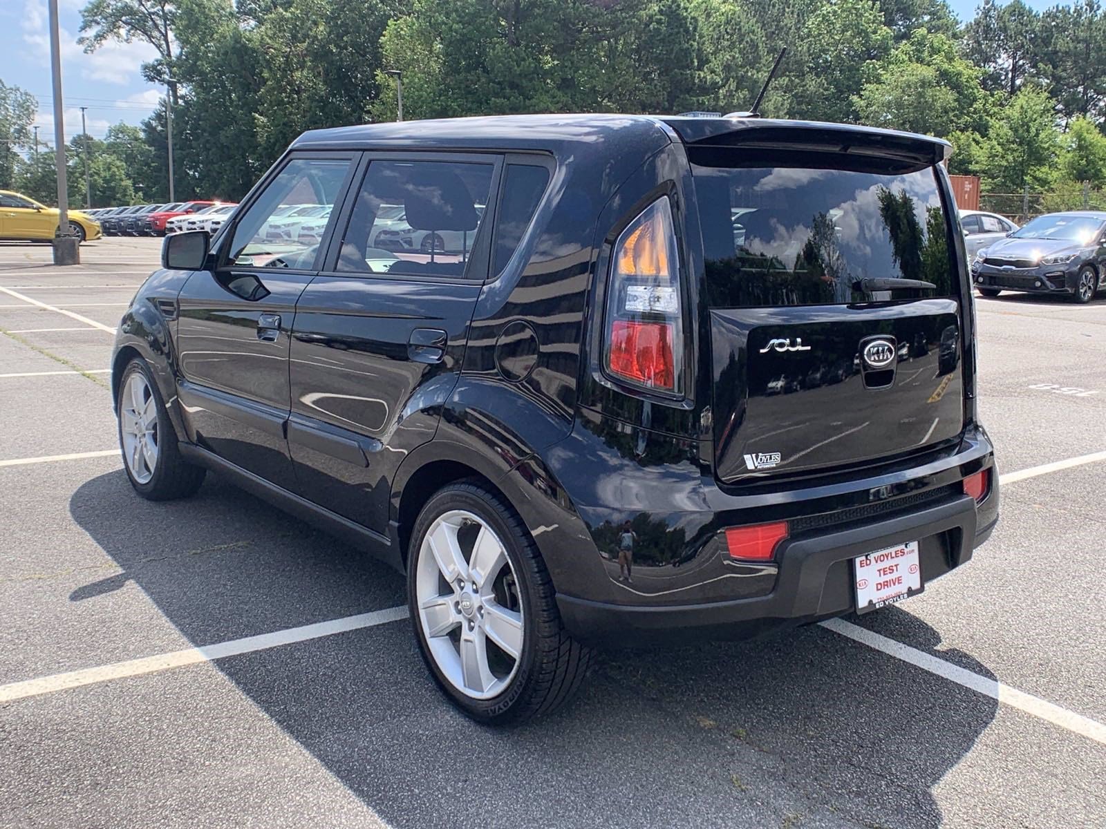 Pre-Owned 2010 Kia Soul Sport FWD Hatchback